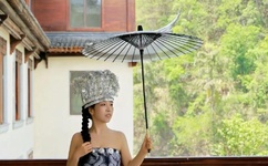 中国见头最多的走秀视频